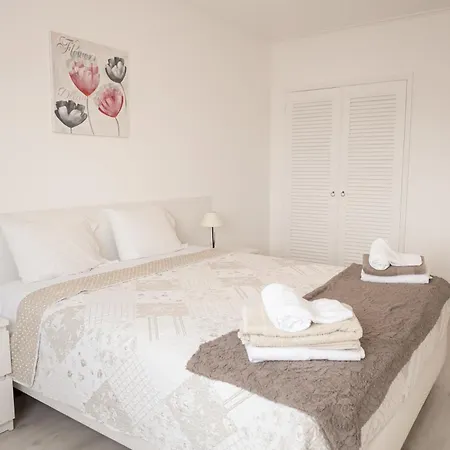 Luz Apartamento Ponta Delgada